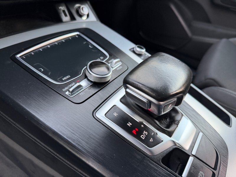 Audi Q5 2018, foto 14