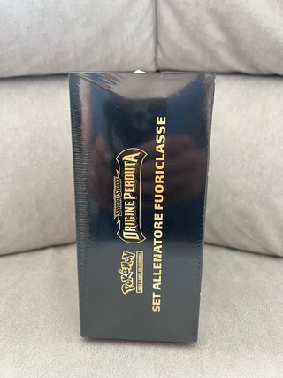 Set Allenatore Fuoriclasse Origine Perduta ETB
