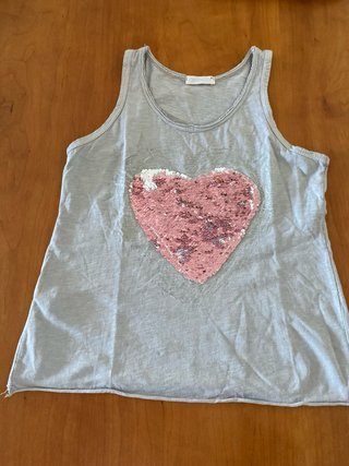 Camiseta sin mangas corazón lentejuelas T12