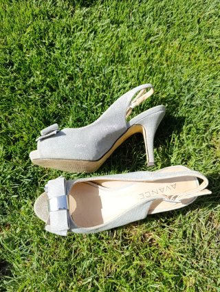 Sandalias tacón plateadas Avance Talla 36