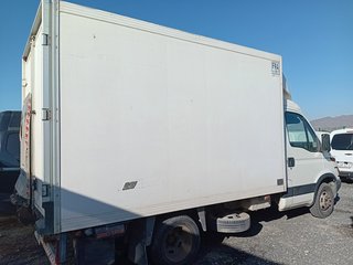 Camión Frigorífico con Puerta Elevadora