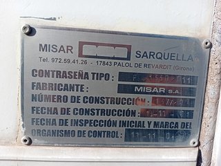 Camión Frigorífico con Puerta Elevadora