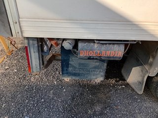 Camión Frigorífico con Puerta Elevadora