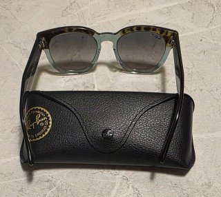 Gafas Ray-Ban Mega Hawkeye Polarizadas