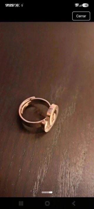 Anillo plateado espiral