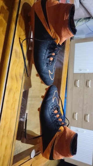 Nike Hypervenom Phantom II Cuero Talla 42