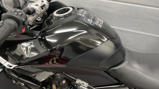 Triumph Tiger Sport 660 versión 2022-2025 Negra