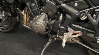 Triumph Tiger Sport 660 versión 2022-2025 Negra