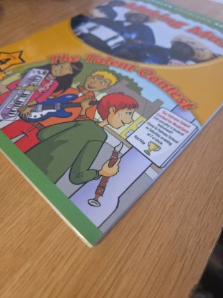 Macmillan Children's Readers 2018 4 Making Music