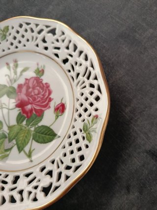 Plato decorativo porcelana rosa