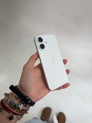 IPHONE 17 256GB COMO NUEVO