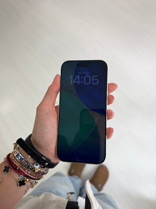 IPHONE 17 256GB COMO NUEVO