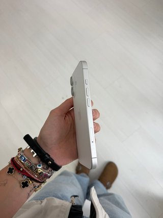 IPHONE 17 256GB COMO NUEVO