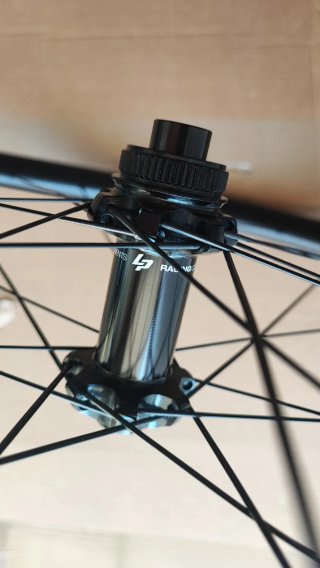 50% Dto 660grs Rueda 29" Carbono