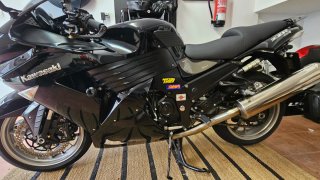 Kawasaki ZZR 1400 Negra