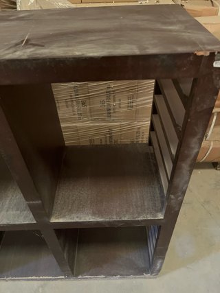Estantería de madera oscura 140 x 121 x 40