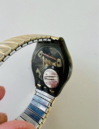 Orologio Swatch Nero e Oro