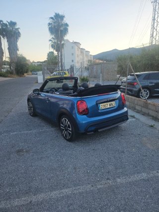 MINI Cabrio 2024