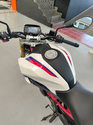 Moto BMW G310R