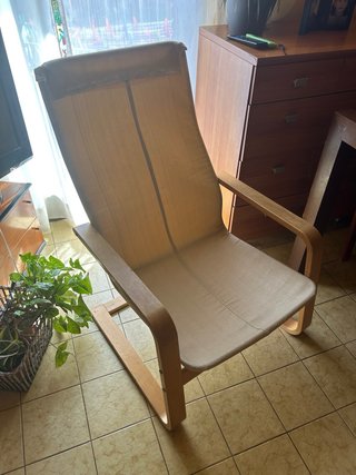 2 Butacas de tela y madera