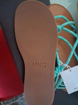 Sandalias MNG niña talla 37
