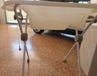 Bañera para bebé con soporte