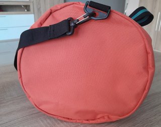 Bolso impermeable Herschel,ideal viaje o deportes.