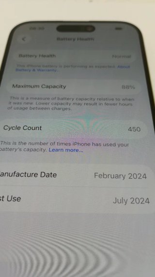 E581047-0 iPhone 15 Pro 256GB