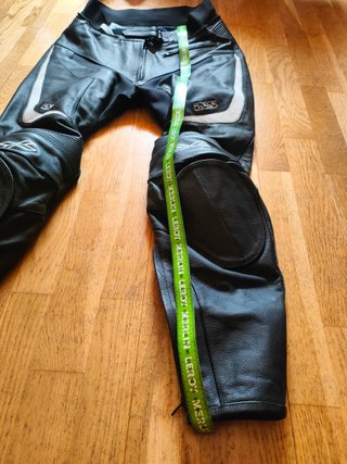 Pantalón de moto IXS de piel