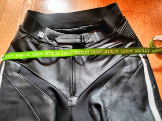 Pantalón de moto IXS de piel