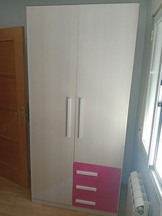 Cama nido juvenil 190x90cm con armario a juego.