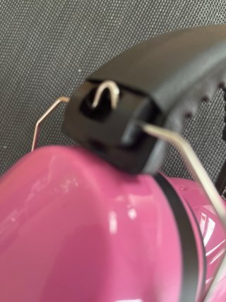 Cascos protectores ruido rosas