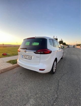 Opel Zafira 2013