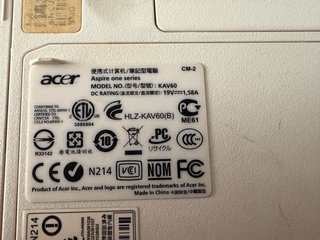 Acer Aspire One KAV60 Computer portatile