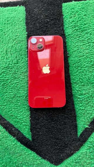 iPhone 13 128GB Rojo Incluye cargador!