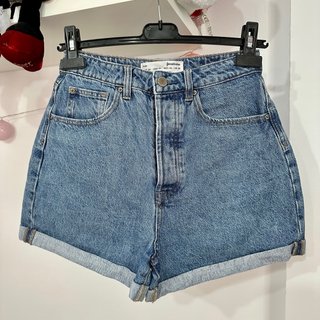 Vaqueros cortos Stradivarius Talla S