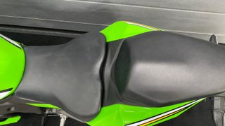 Kawasaki ZX 4RR Versión 2023