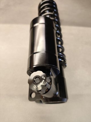 Amortiguador delantero BGM CK8 Vespa PX negro