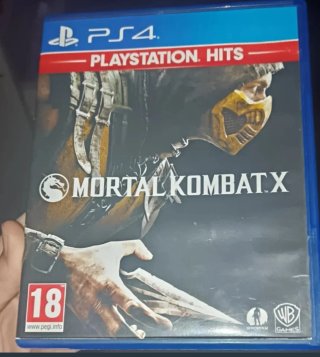 PS4 Slim + 10 Juegos + 2 Mandos + Cascos