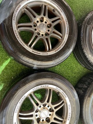 Llantas Momo Corse