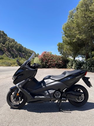 Yamaha TMAX 530