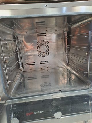 Forno a convezione con 4 vassoi