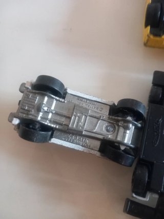 5 Hot Wheels anni 80-90-00