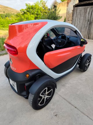 Renault Twizy 2016 con 13.000km