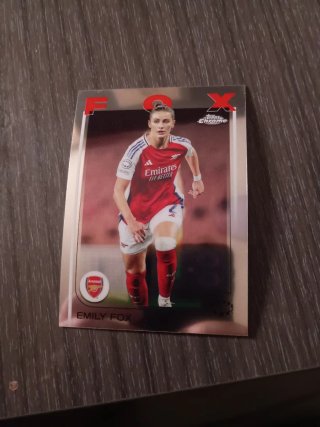 Cromo Emily Fox Arsenal Topps Chrome