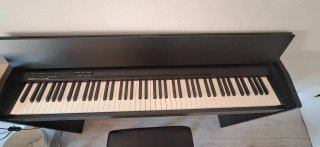 Teclado Roland F-140R