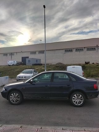 Audi A4 quattro