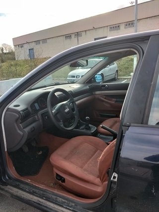 Audi A4 quattro