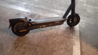 Patinete Eléctrico Negro