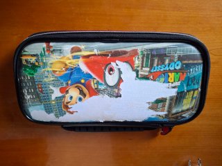 Consola Nintendo Switch Azul y Rojo